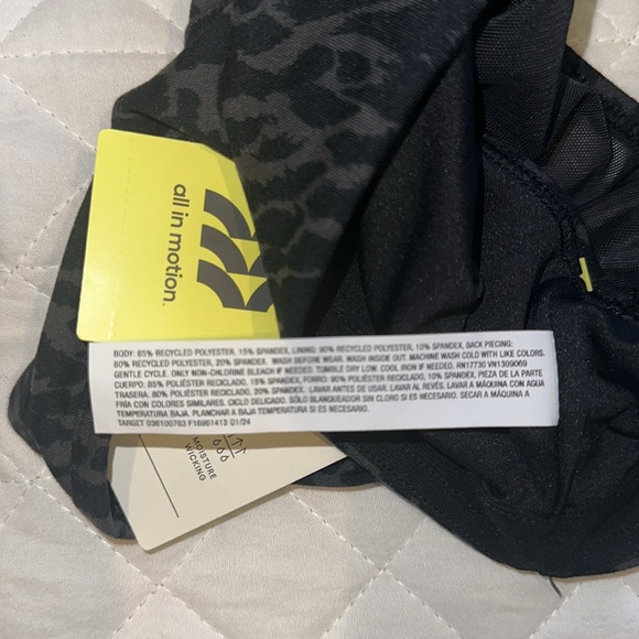 Girls black/grey leopard print bra top size 6/7 - Picture 4 of 4